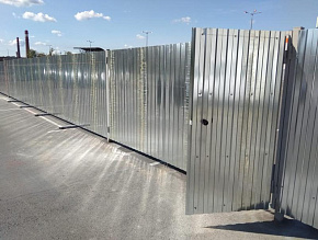 Оцинкованный забор с калиткой купить Москва