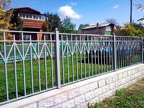 Сварной забор для загородного дома купить Москва