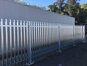 Оцинкованный забор на сваях купить Москва