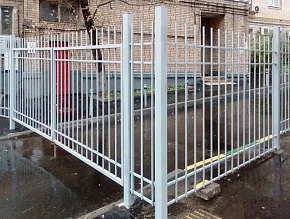 Забор сварной из прутьев серого цвета купить Москва